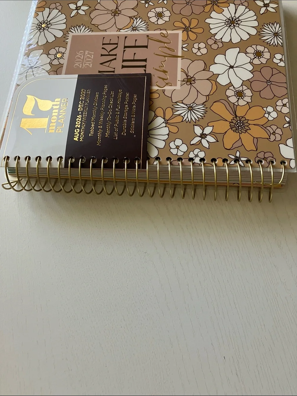 The Creative Expert 17 Month Planner -  Make Life Simple 8/2026-12/2027 (NWT)